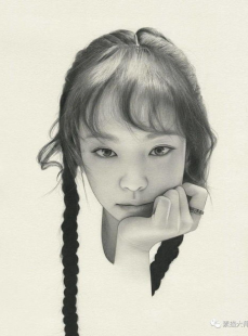 好看的素描小姐姐,描绘出时光里的美丽瞬间