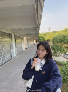 延奶学姐,内容丰富，助力生活品质提升与情感智慧成长”